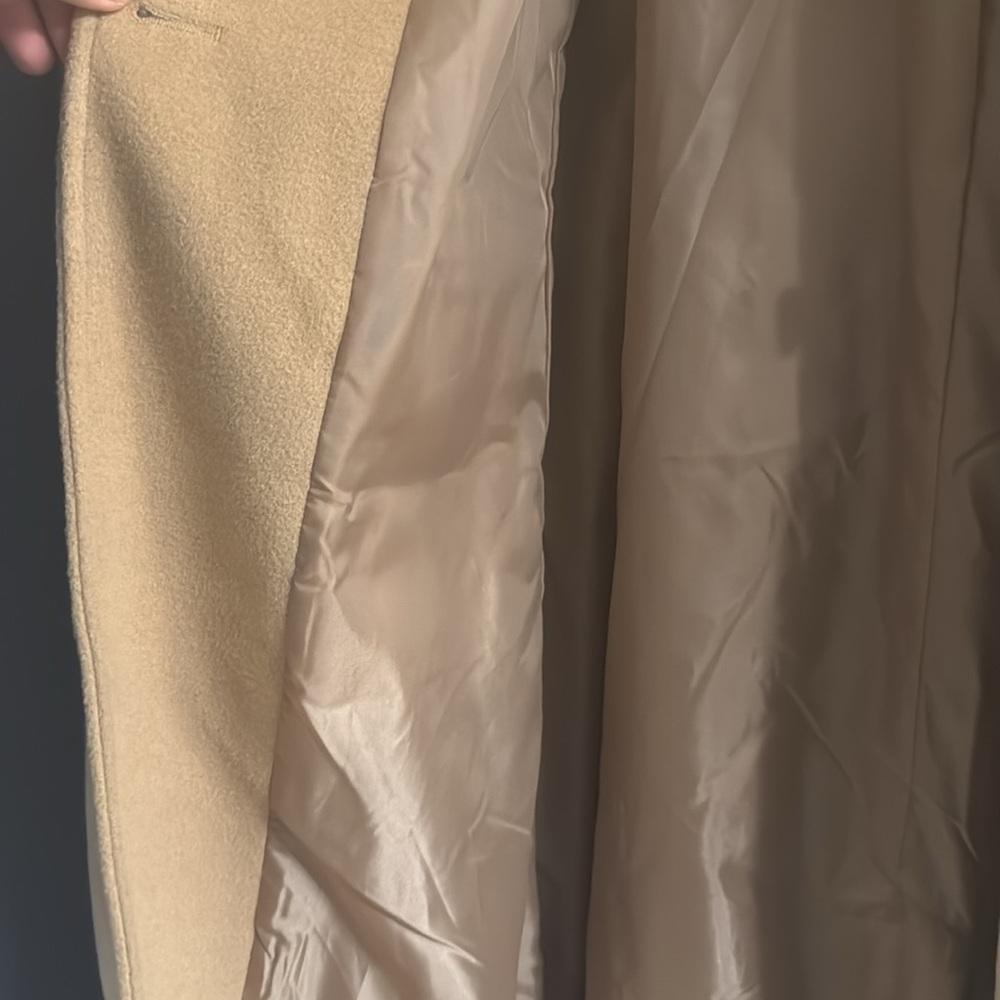 Coat - Picture 5 of 5